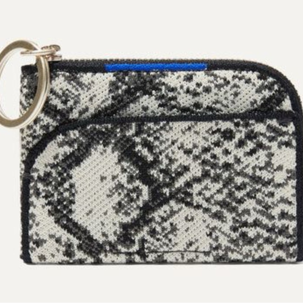 Rothy’s The Wallet Keychain Python NEW